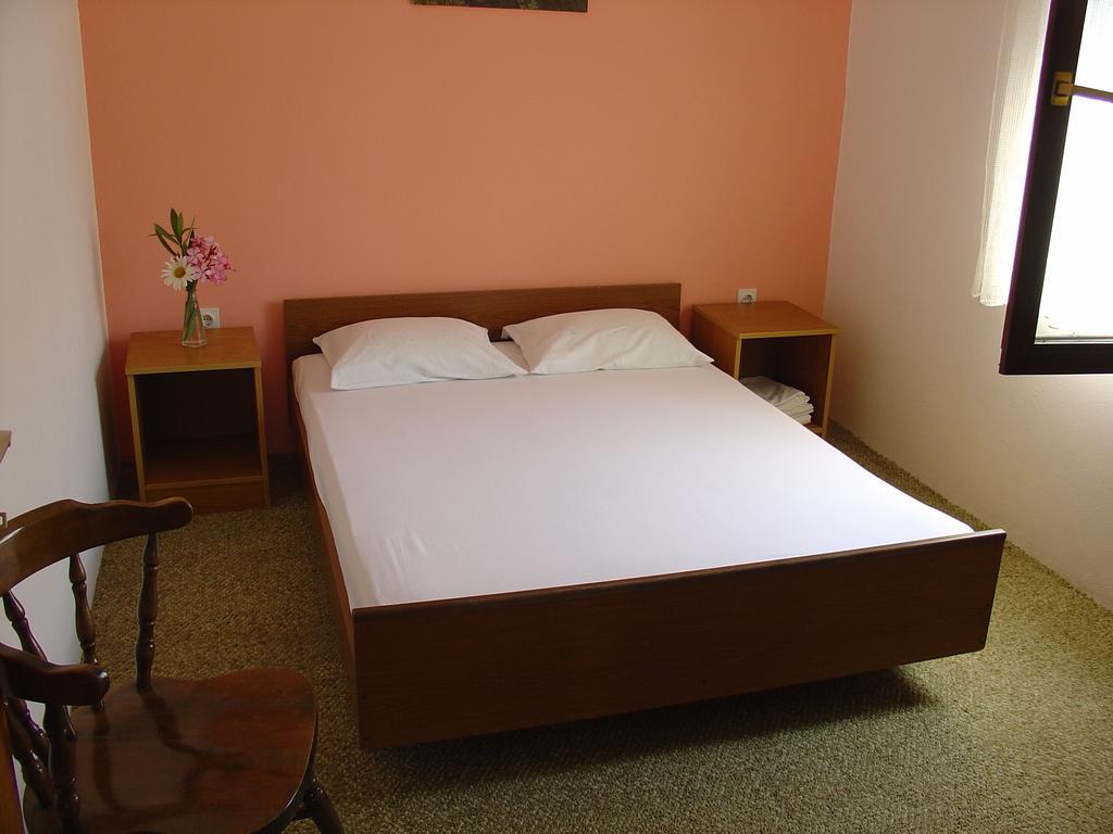 Apartments And Rooms Mirjana Bibinje Luaran gambar